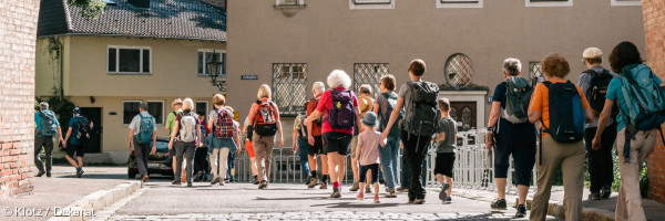 Gruppe beim Samstagspilgern