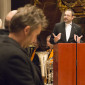 Stadtdekan Michael Thoma eröffnet die Veranstaltung