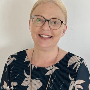 Patricia Scholl: Assistentin im Dekanat