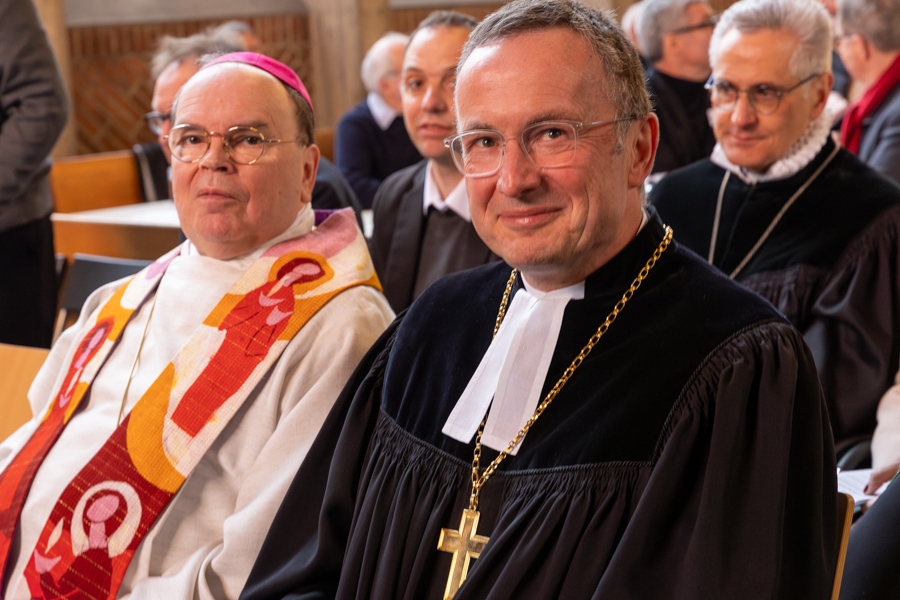 Die Vesperkirche ist ökumenisch: (v.re.) der evangelische Landesbischof Christian Kopp und der katholische Bischof Brertram Meier